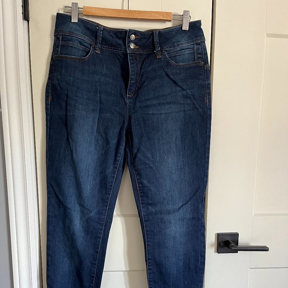 Bootlegger Jeans - Picture 1 of 3